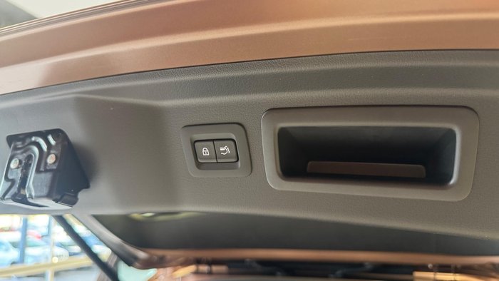 2025 Mazda CX-80 G40e GT