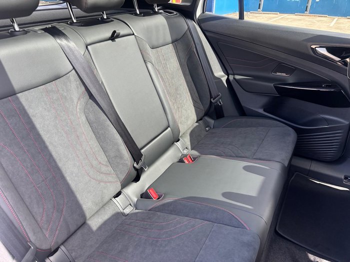 2025 Volkswagen ID.4 GTX