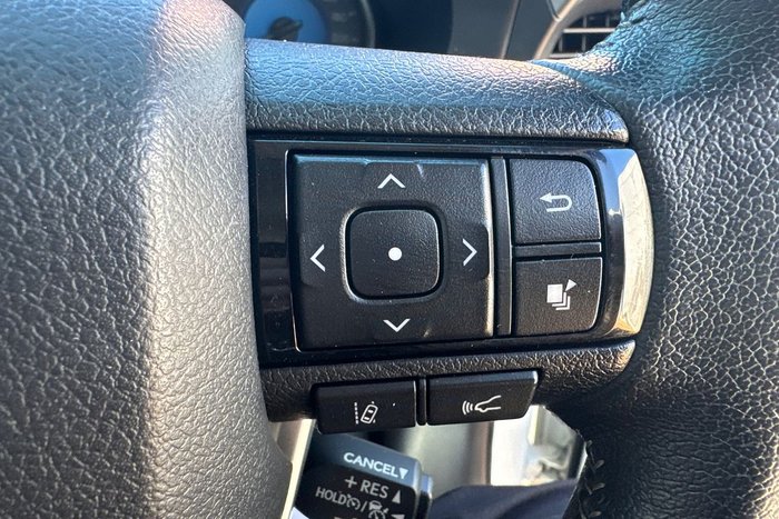 2019 Toyota Hilux SR5