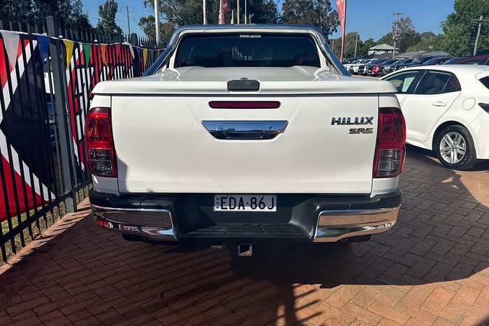 2019 Toyota Hilux SR5