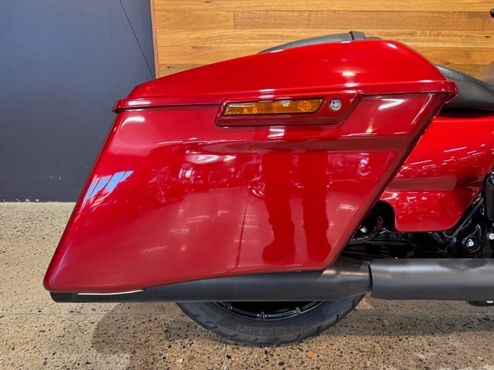 2018 Harley-davidson FLTRXS ROAD GLIDE SPECIAL REDLINE RED/VIVID BLACK