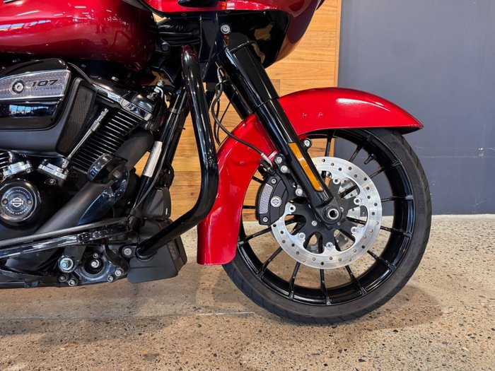 2018 Harley-davidson FLTRXS ROAD GLIDE SPECIAL REDLINE RED/VIVID BLACK