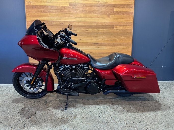 2018 Harley-davidson FLTRXS ROAD GLIDE SPECIAL REDLINE RED/VIVID BLACK