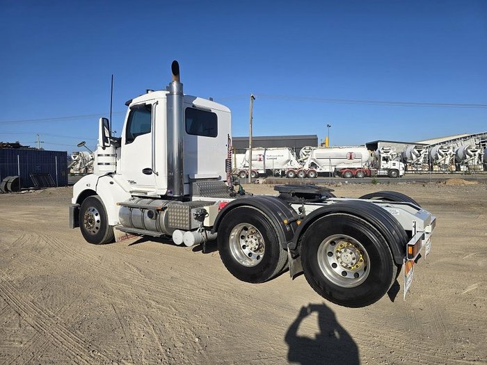 2019 Kenworth T610 Sar