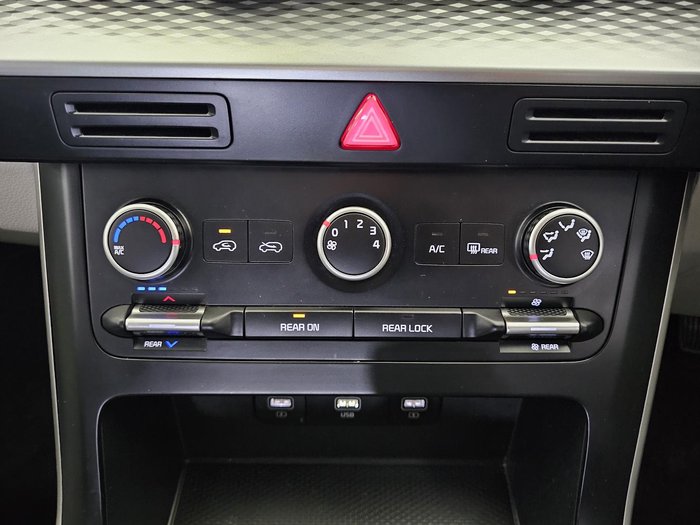 2022 Kia Carnival S KA4 MY22 Snow White Pearl