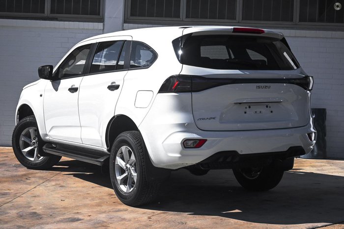 2025 Isuzu MU-X