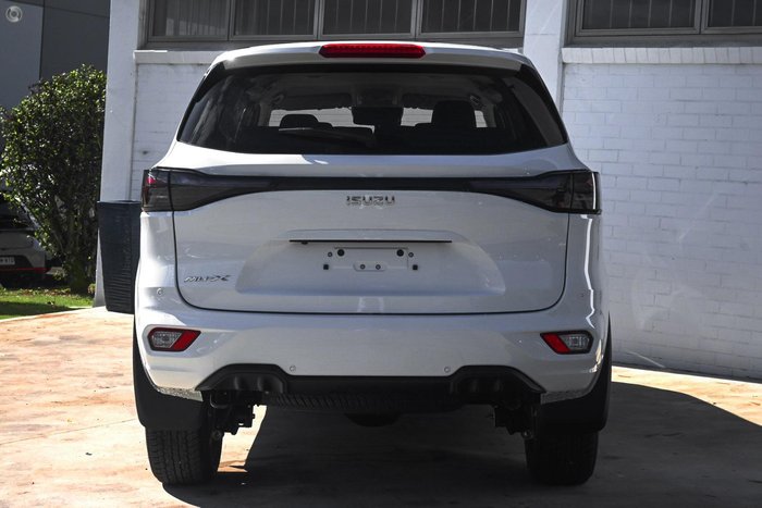 2025 Isuzu MU-X