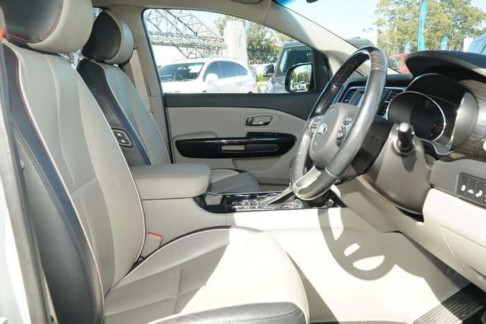 2020 Kia Carnival Platinum