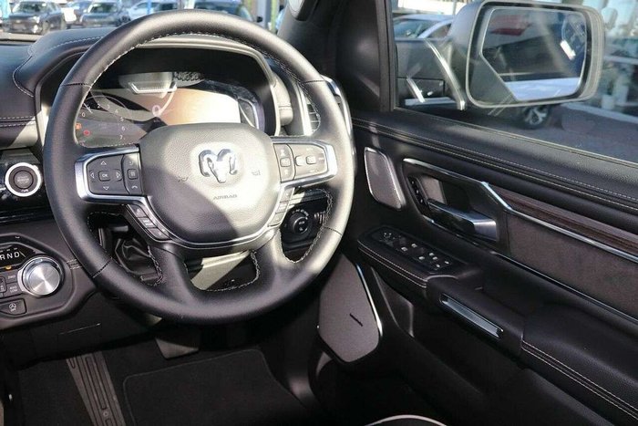 2025 RAM 1500 Laramie Sport Hurricane SO RamBox