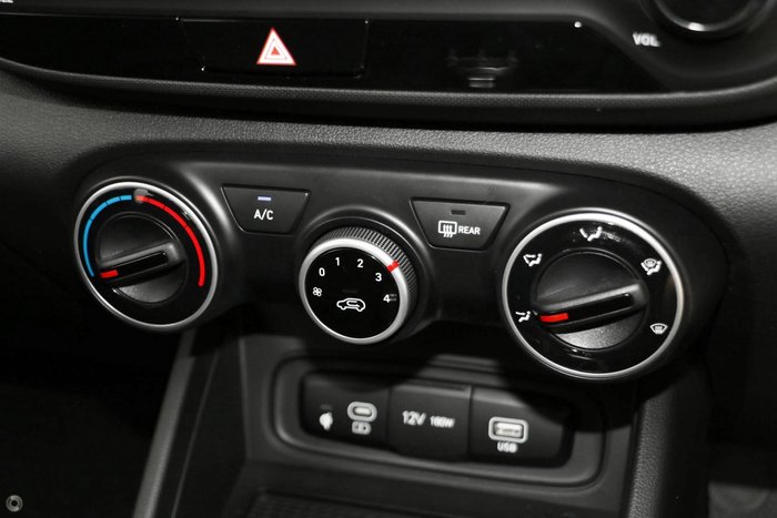 2025 Hyundai Venue QX.V5 MY25 Atlas White