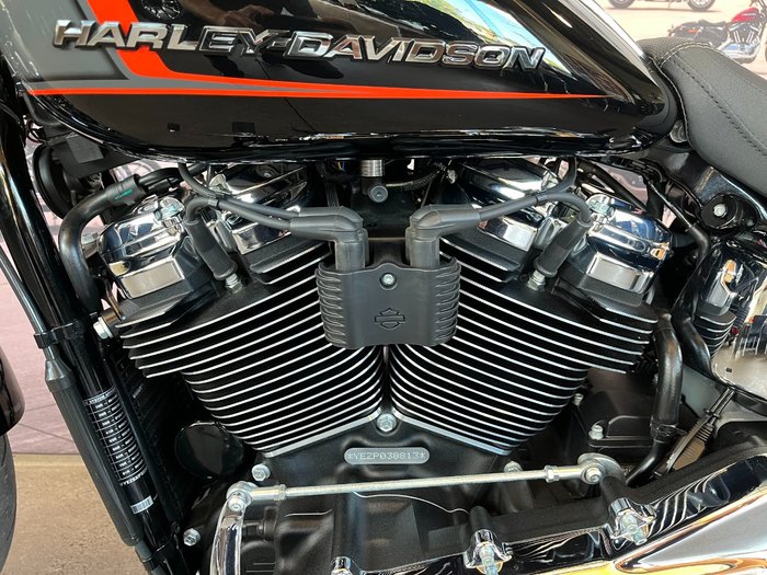 2023 Harley-davidson FXBR BREAKOUT (117) Vivid Black