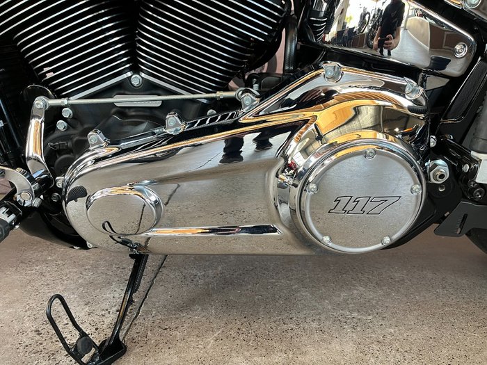 2023 Harley-davidson FXBR BREAKOUT (117) Vivid Black