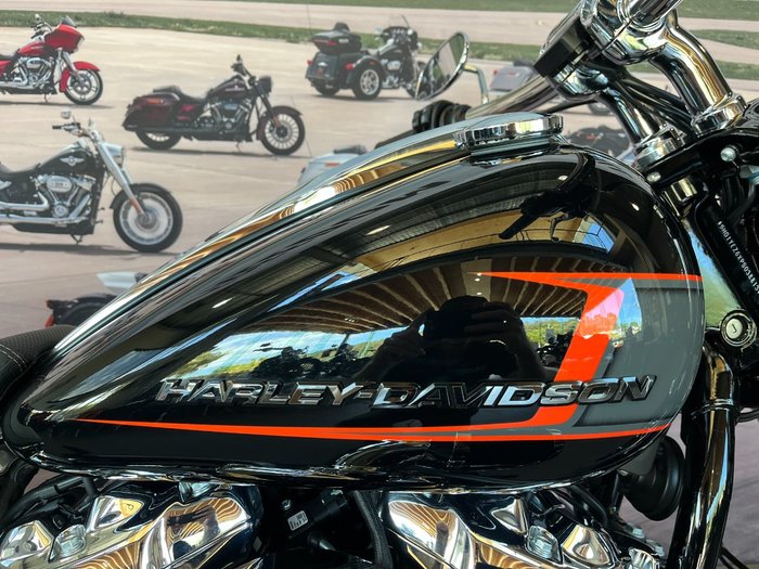 2023 Harley-davidson FXBR BREAKOUT (117) Vivid Black