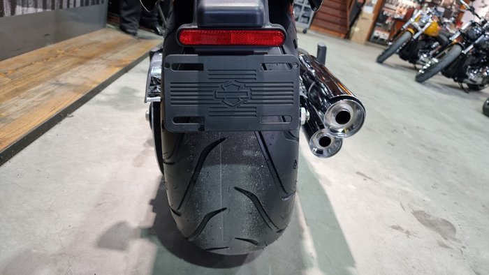 2025 Harley-davidson FLFB FAT BOY (117) Whisky Fire/ Black