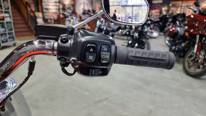 2025 Harley-davidson FLFB FAT BOY (117) Whisky Fire/ Black