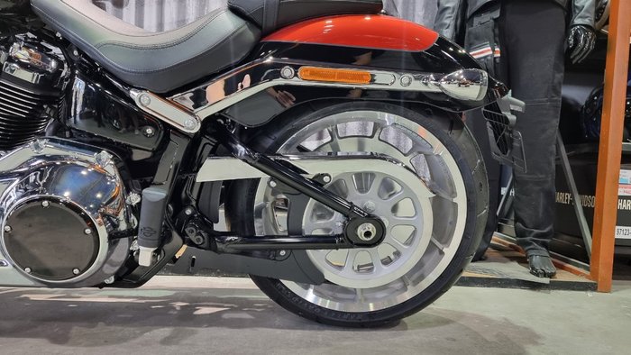 2025 Harley-davidson FLFB FAT BOY (117) Whisky Fire/ Black