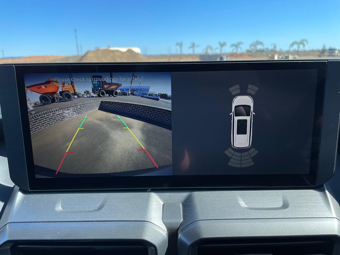 2025 LDV D90 Executive