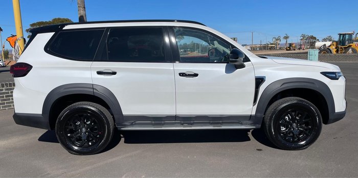 2025 LDV D90 Executive