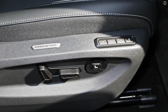 2025 Volkswagen Tiguan 110TSI Elegance CT MY25 Pure White