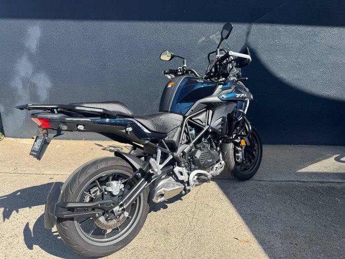 2022 BENELLI TRK 502 (ABS) BLUE