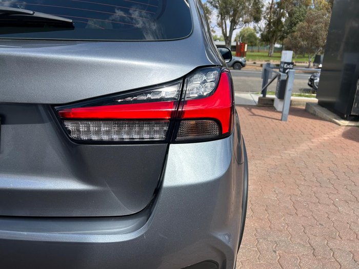 2022 Mitsubishi ASX ES