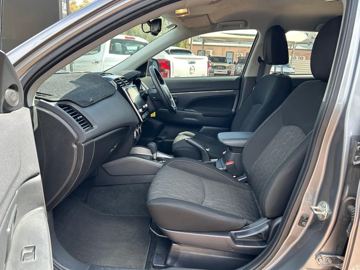 2022 Mitsubishi ASX ES