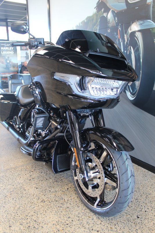 2025 Harley-davidson FLTRX ROAD GLIDE (117) MIDNIGHT FIRESTORM