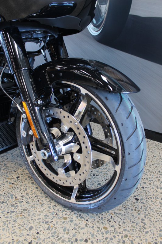 2025 Harley-davidson FLTRX ROAD GLIDE (117) MIDNIGHT FIRESTORM