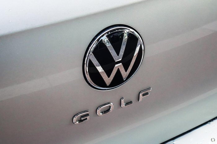 2025 Volkswagen Golf 110TSI Life 8.5 MY25 Oyster Silver