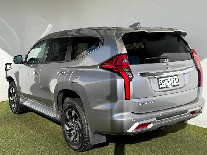 2024 Mitsubishi Pajero Sport GLS