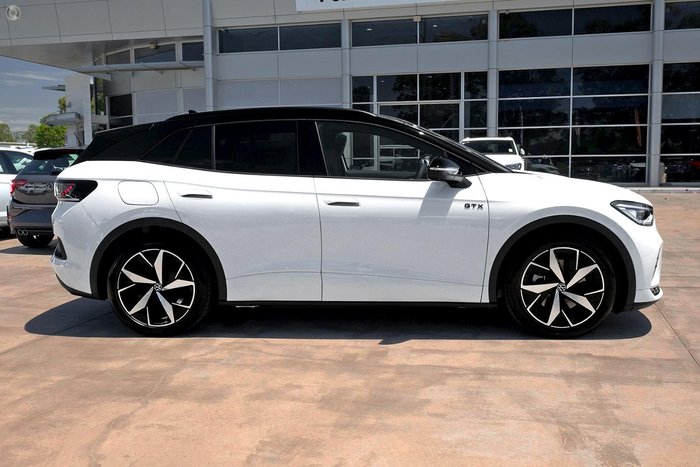 2025 Volkswagen ID.4 GTX E2 MY25 Four Wheel Drive Glacier White/Black Roof