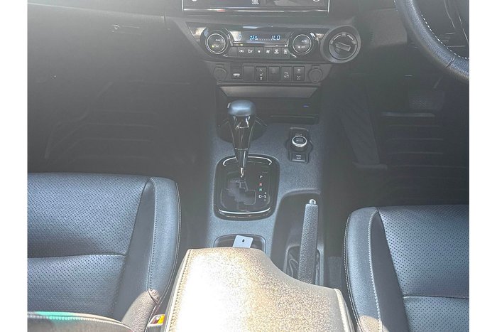2024 Toyota Hilux Rogue 48V