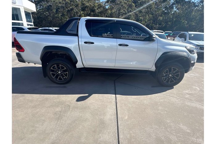 2024 Toyota Hilux Rogue 48V