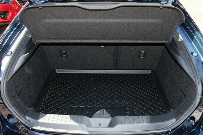 2024 Mazda 3 G20 Touring
