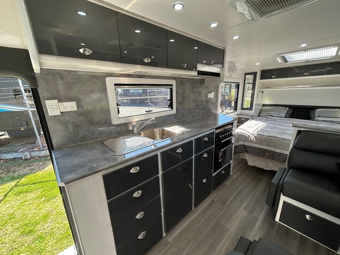 2021 SILVER VALLEY CARAVANS BAROSSA