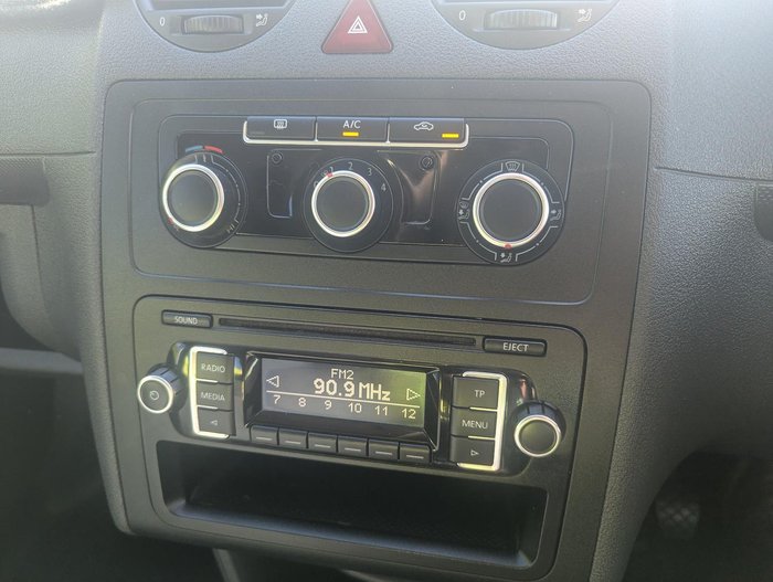 2014 Volkswagen Caddy TSI160 2KN MY14 Candy White