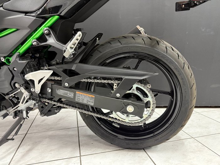 2023 Kawasaki Z400