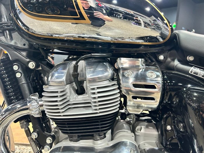 2025 Royal Enfield CLASSIC 650