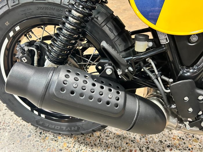 2025 Royal Enfield 2025 ROYAL ENFIELD 650CC INTERCEPTOR BEAR 650 WILD HONEY