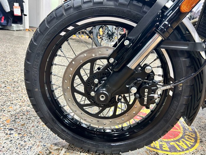 2025 Royal Enfield 2025 ROYAL ENFIELD 650CC INTERCEPTOR BEAR 650 WILD HONEY