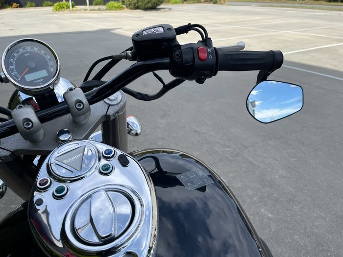 2013 Triumph AMERICA Black