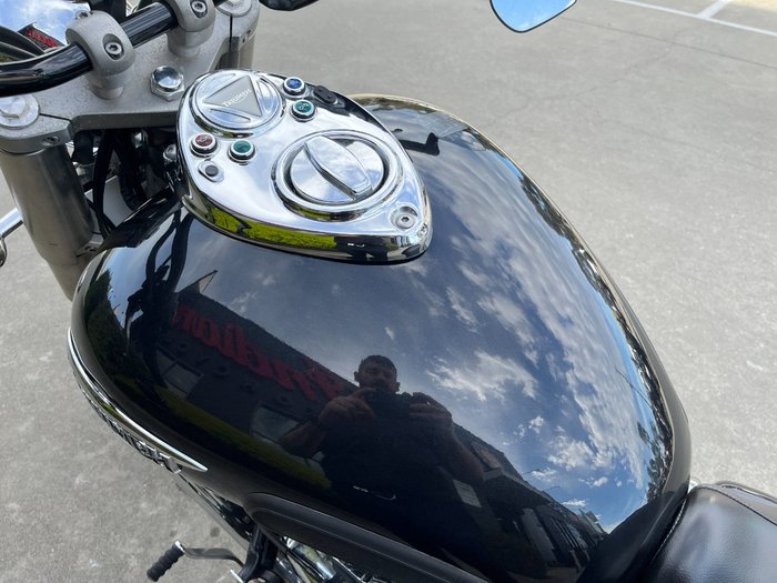 2013 Triumph AMERICA Black