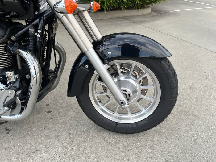 2013 Triumph AMERICA Black