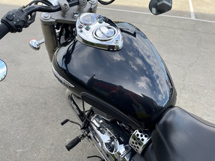 2013 Triumph AMERICA Black