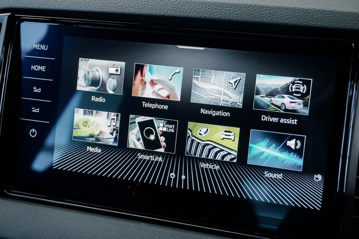 2025 SKODA Karoq 140TSI Sportline