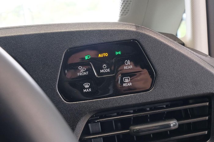 2025 Volkswagen Caddy TDI320
