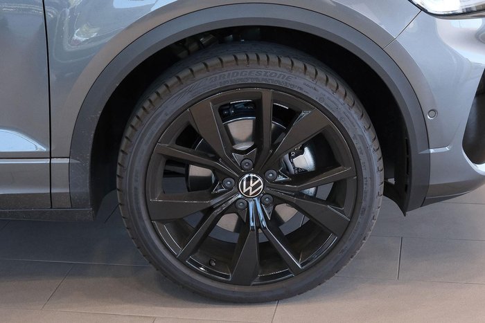 2025 Volkswagen T-Roc 140TSI R-Line