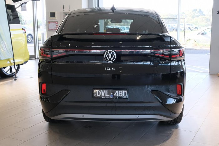 2025 Volkswagen ID.5 Pro