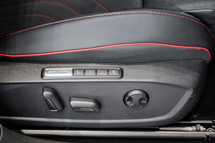 2025 Volkswagen ID.4 GTX