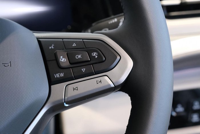 2025 Volkswagen Multivan TDI360 Life